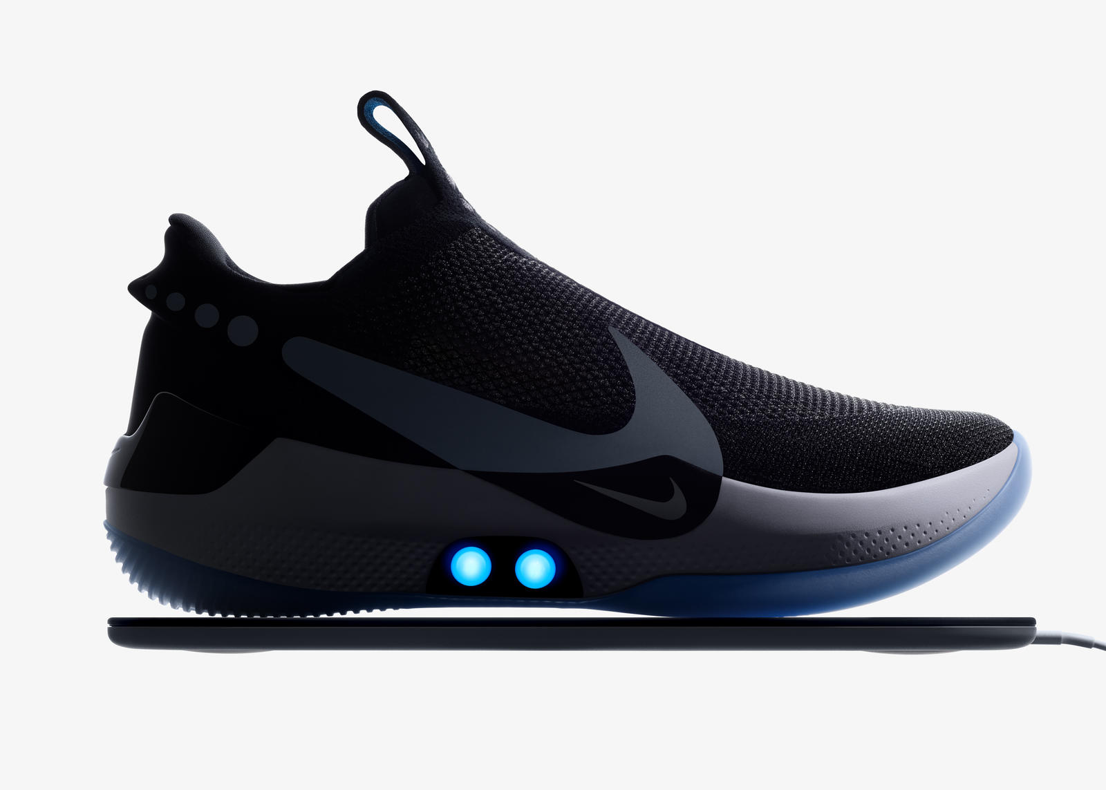 Aircharge | Nike launches Nike Adapt BB, first shoe with wireless charging capabilities